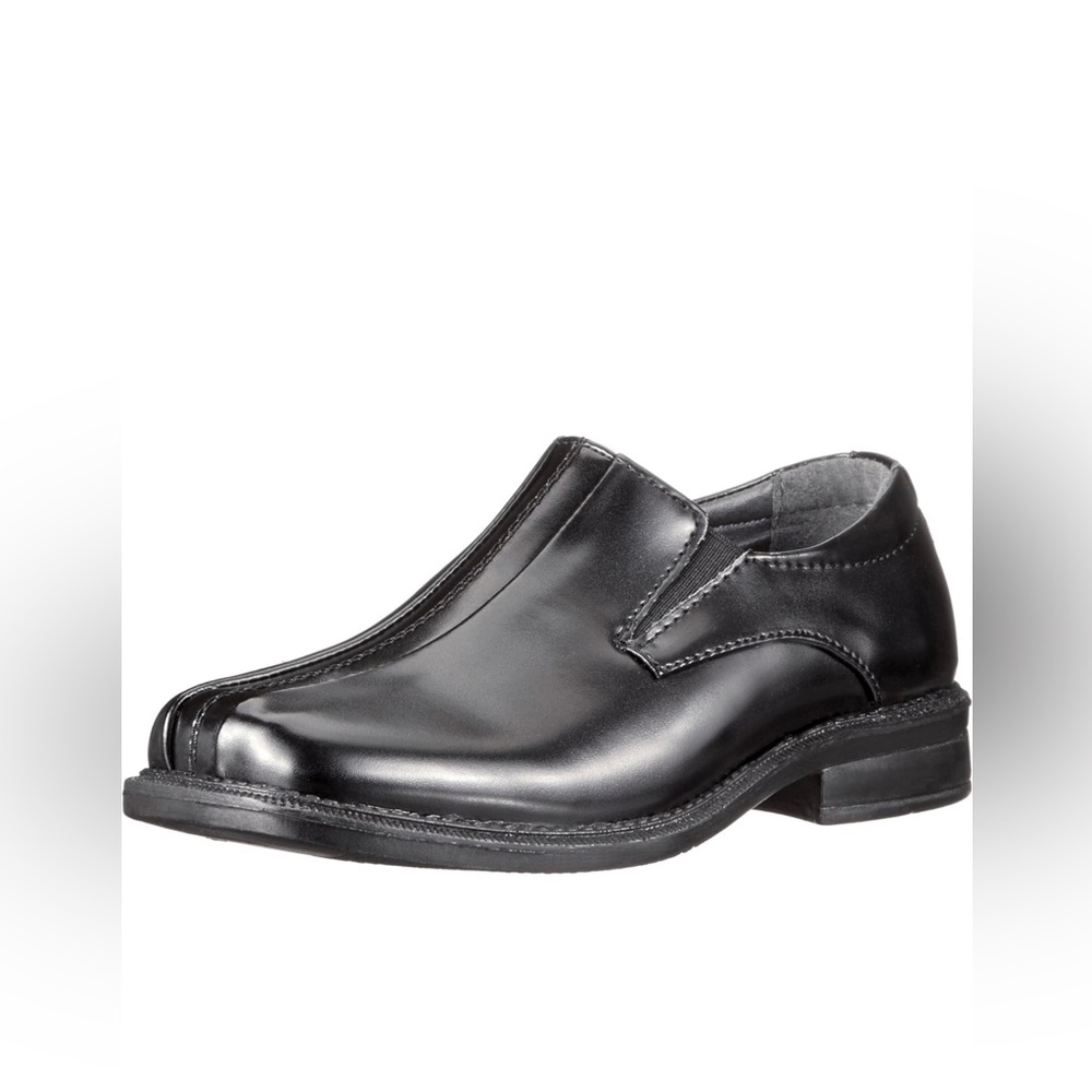 Boys black leather wings slip on dress shoes- NWT